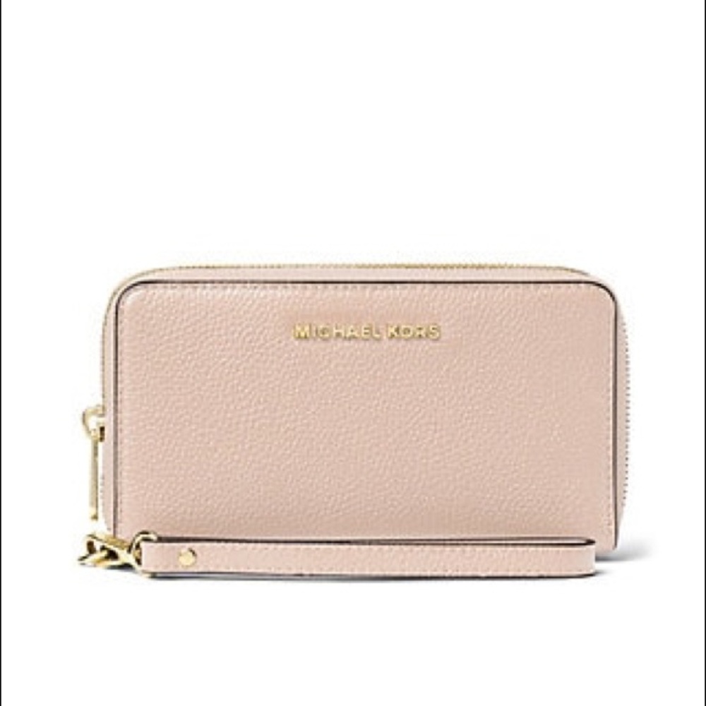 MICHAEL Michael Kors Pink Wallet